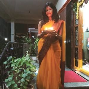 Meet your Posher, Priya